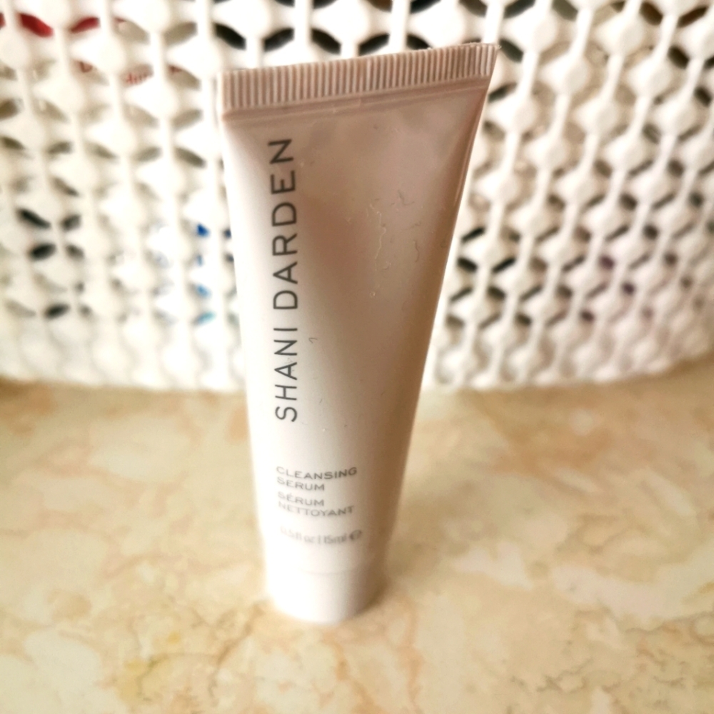 3/$10 Shani Darden cleansing serum 15ml